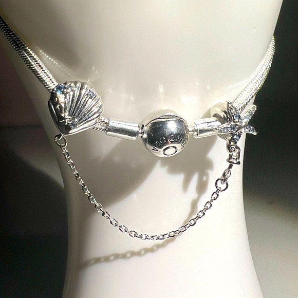 Starfish and Seashell Safety Chain - Picture 2 of 6